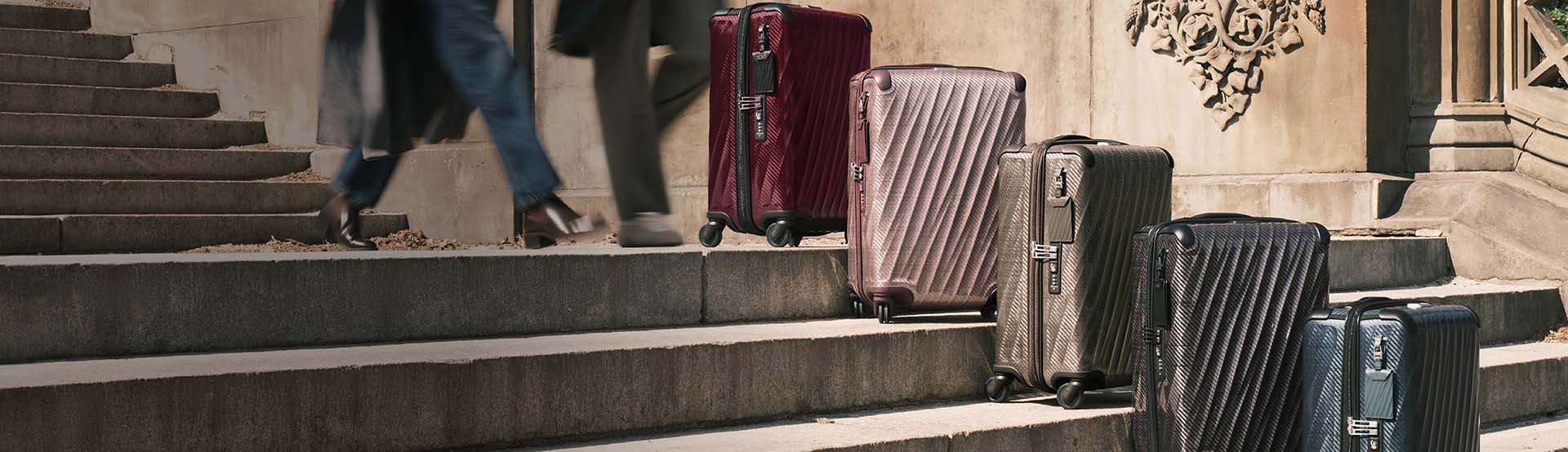 20250909_Tumi-FW25_Seasonal_19-degree-lite-hp