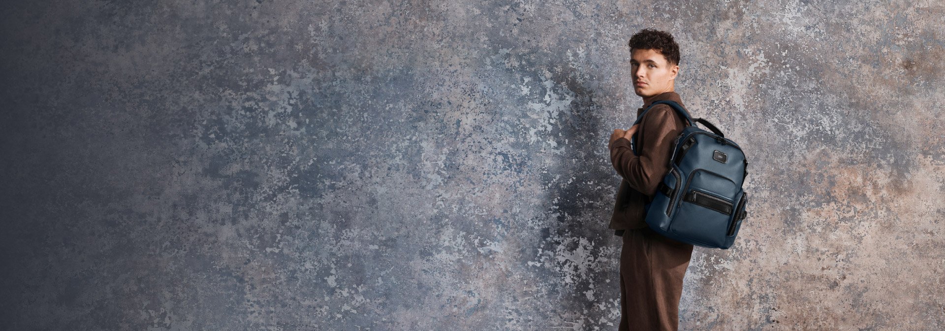 Collection 19 Degree Lite