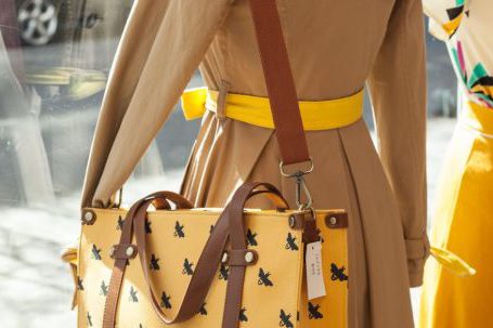 Boutique - Yellow and Black Leather Cross body bag